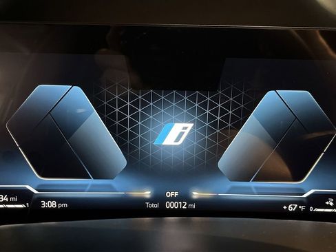 New 2026 BMW X5 xDrive50e image 15