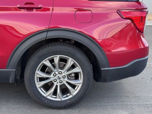 Used 2021 Ford Explorer XLT w/ Equipment Group 202A image 37