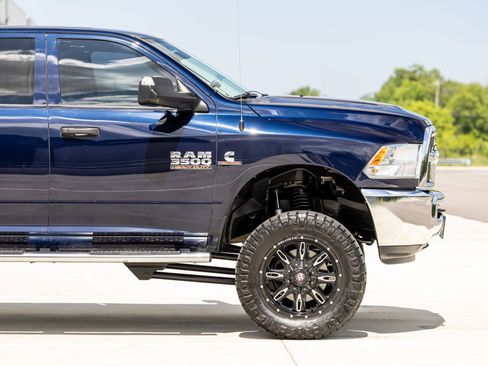 Used 2016 RAM 3500 Tradesman w/ Chrome Appearance Group AWD/4WD image 10