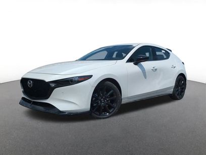 New 2025 MAZDA MAZDA3 Hatchback w/Premium Plus Pkg