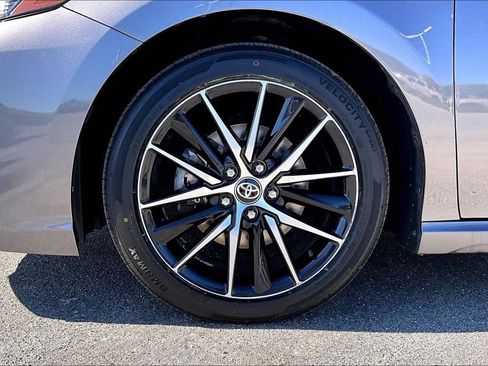 Certified 2022 Toyota Camry SE image 34