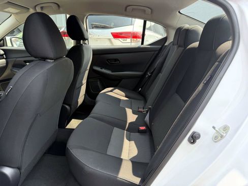Used 2024 Nissan Sentra SV FWD image 12