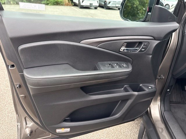 Used 2023 Honda Ridgeline RTL-E image 19