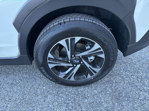 Certified 2025 Subaru Crosstrek 2.0i Premium image 18