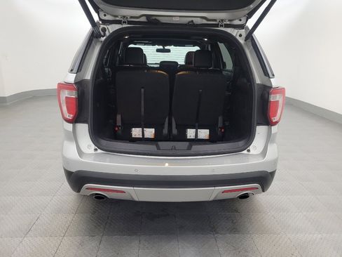 Used 2017 Ford Explorer XLT w/ Equipment Group 202A image 29
