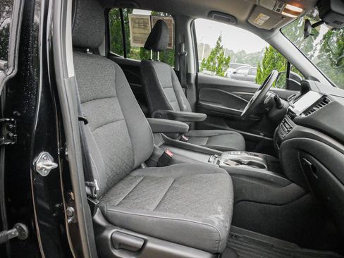 Certified 2021 Honda Ridgeline Sport image 29