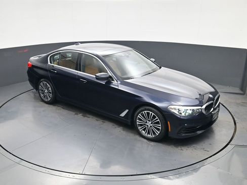 Used 2019 BMW 540i xDrive image 27