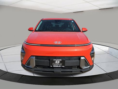 New 2026 Hyundai Kona SE AWD/4WD image 8