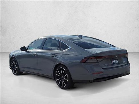 Used 2024 Honda Accord Touring image 8