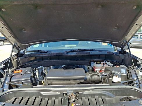 Used 2019 Chevrolet Silverado 1500 LT Trail Boss AWD/4WD image 30