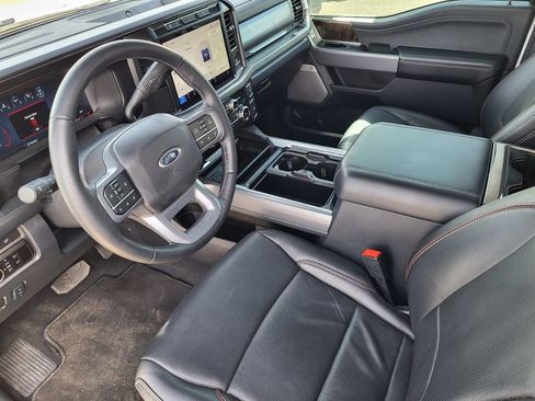 Used 2024 Ford F250 Lariat image 14