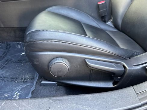 Used 2024 MAZDA MAZDA3 s image 14