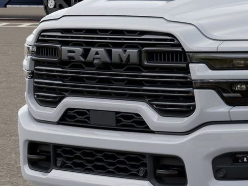 New 2026 RAM 3500 Laramie AWD/4WD image 13