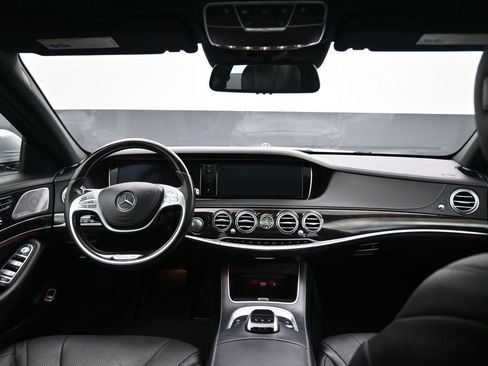 Used 2016 Mercedes-Benz S 550 4MATIC Sedan image 44