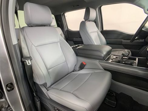 Used 2025 Ford F150 Lightning Flash AWD/4WD image 25