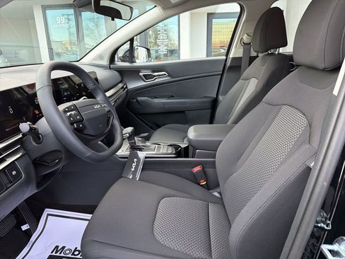 Certified 2026 Kia Sportage LX w/ LX Convenience Package AWD/4WD image 29