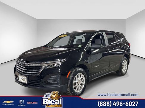 Used 2022 Chevrolet Equinox LS AWD/4WD image 1