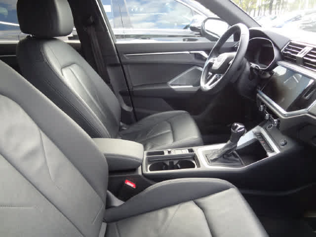 Used 2023 Audi Q3 2.0T Premium AWD/4WD image 10
