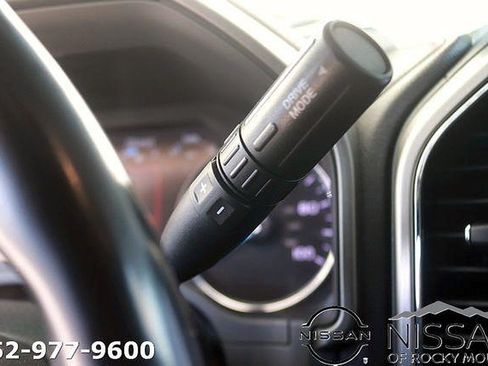Used 2022 Ford F350 Platinum w/ Tremor Off-Road Package AWD/4WD image 28