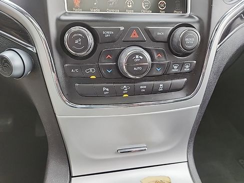 Used 2015 Jeep Grand Cherokee High Altitude AWD/4WD image 21