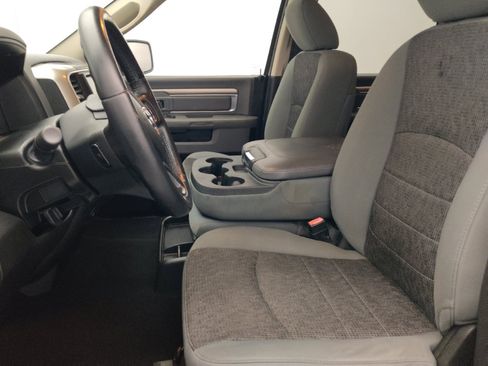 Used 2019 RAM 1500 Big Horn RWD image 17
