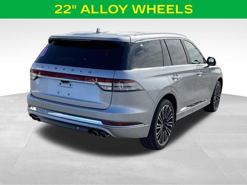 Used 2020 Lincoln Aviator Black Label w/ Dynamic Handling Package image 9