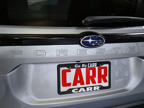 Used 2025 Subaru Forester Limited image 11