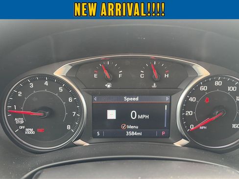 Used 2023 GMC Terrain SLT w/ Infotainment Package II AWD/4WD image 10