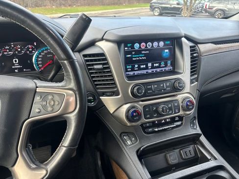 Used 2018 GMC Yukon XL Denali w/ Denali Ultimate Package AWD/4WD image 18