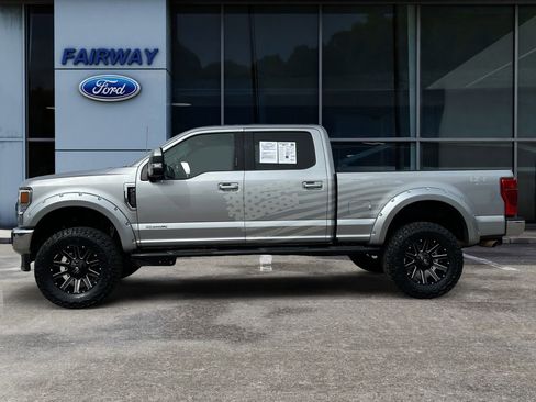 Used 2022 Ford F250 Lariat w/ Lariat Value Package image 7