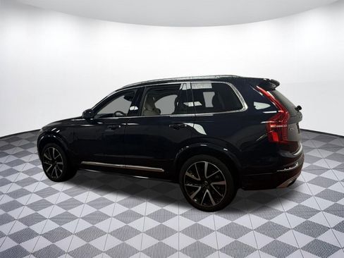 Used 2019 Volvo XC90 T8 Inscription w/ Luxury Package image 3