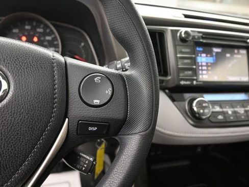 Used 2014 Toyota RAV4 XLE FWD image 17
