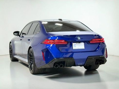 Used 2025 BMW M5 w/ Executive Package image 16