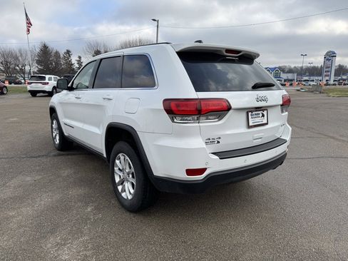 Used 2022 Jeep Grand Cherokee Laredo X image 3