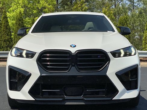 Used 2025 BMW X6 M Competition w/ Executive Package AWD/4WD image 18