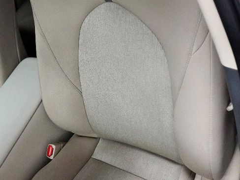 Used 2024 Toyota Camry LE image 4