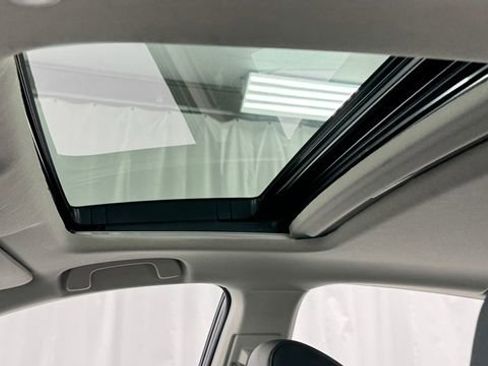 Used 2024 Honda Accord EX-L image 31
