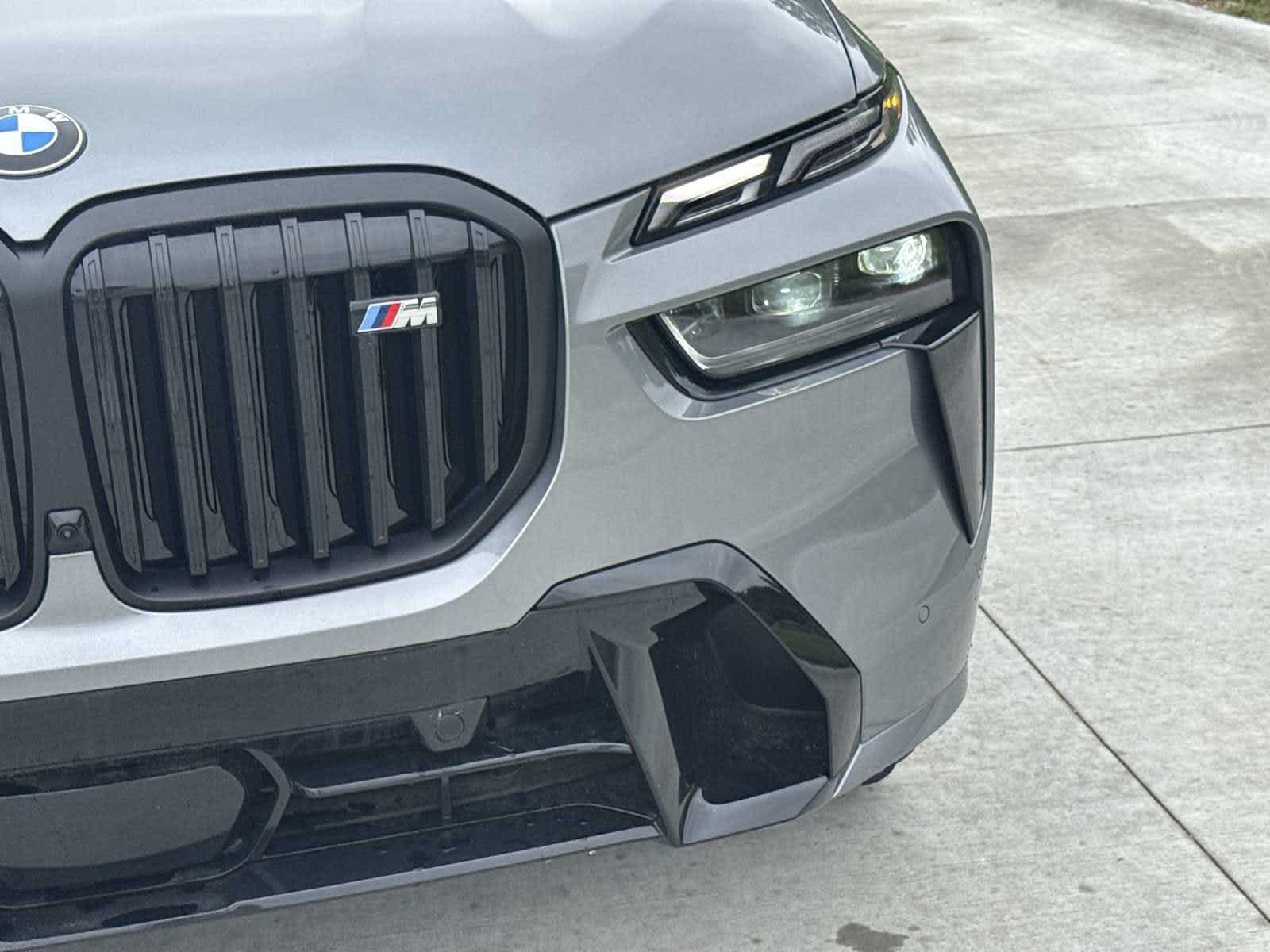 Used 2026 BMW X7 M60i w/ M Sport Professional Package AWD/4WD image 11