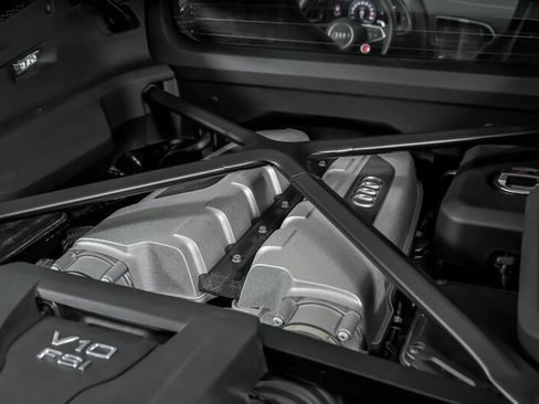 Used 2023 Audi R8 V10 performance image 16