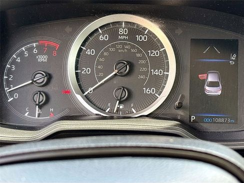 Used 2021 Toyota Corolla LE FWD image 12
