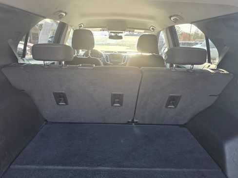 Used 2019 Chevrolet Equinox LT image 13