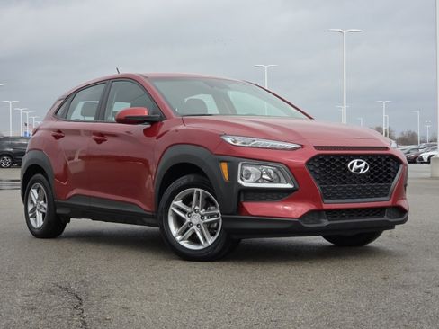 Used 2019 Hyundai Kona SE w/ Cargo Package image 2