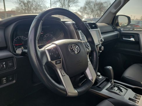 Used 2024 Toyota 4Runner SR5 Premium image 16