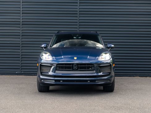 Certified 2023 Porsche Macan S AWD/4WD image 11
