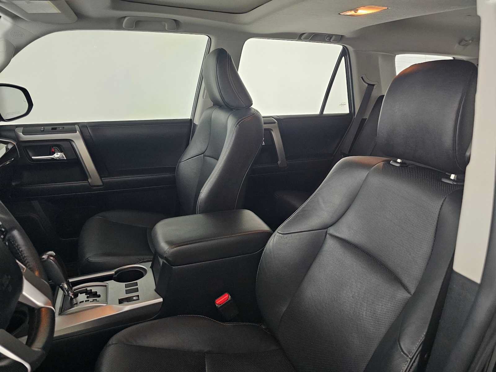 Used 2022 Toyota 4Runner Limited AWD/4WD image 23