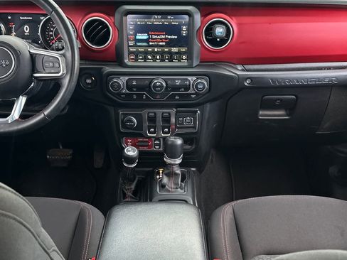 Used 2022 Jeep Wrangler Rubicon image 4