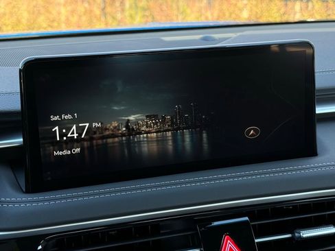 Used 2025 Genesis G70 3.3T Advanced w/ Sport Prestige Package image 32