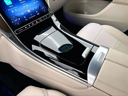 Certified 2025 Mercedes-Benz GLC 350e 4MATIC image 15