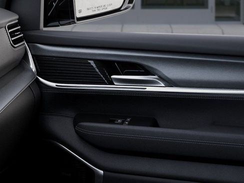New 2026 Jeep Grand Wagoneer Limited AWD/4WD image 25