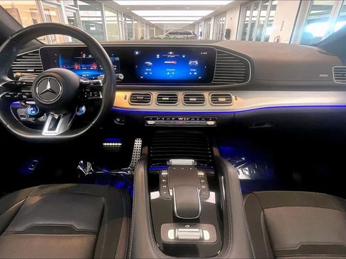 Used 2024 Mercedes-Benz GLE 53 AMG 4MATIC Coupe image 31